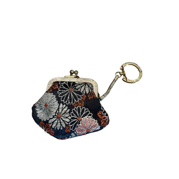 Vintage 1950s Clasp Keychain Rainbonnet Holder Change Purse Embroidered - Picture 11 of 12